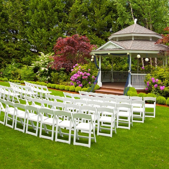 our wedding & event trailers can be equipped with restroom facilities for added convenience